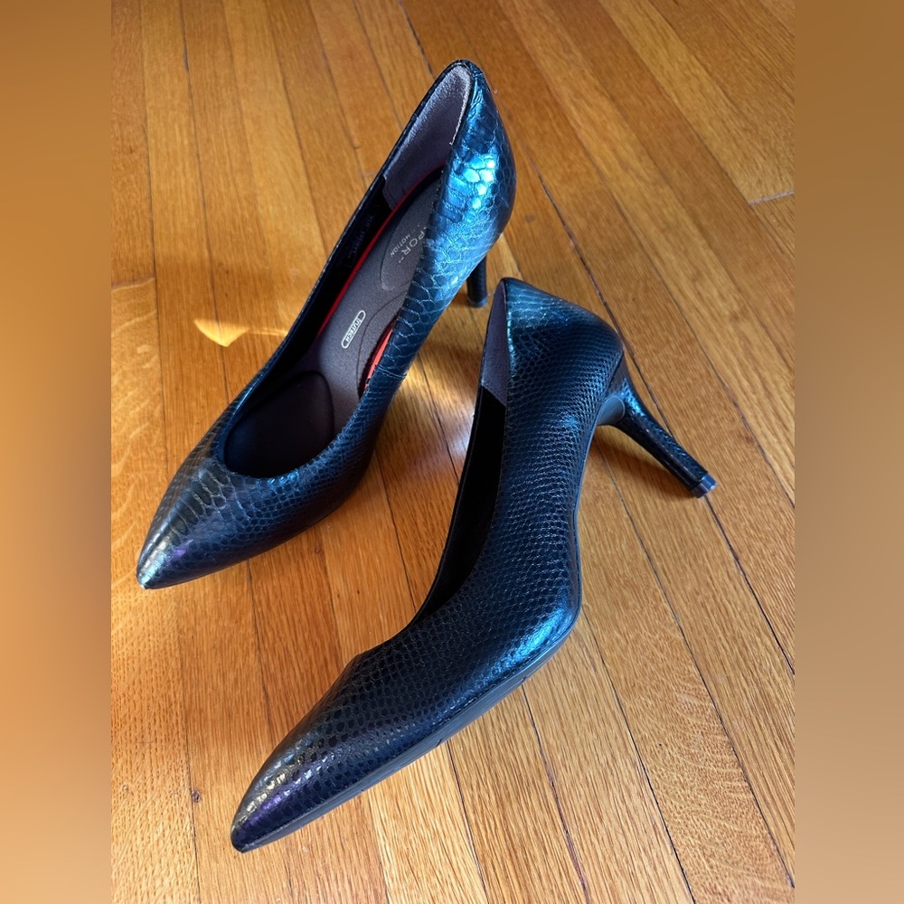 Rockport Black Leather Snakeskin Pointed-Toe Pumps, Size 9.5